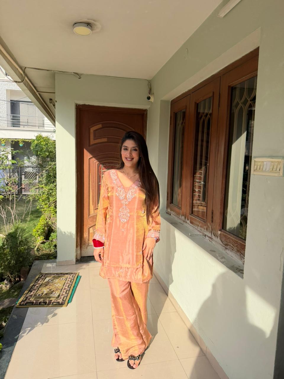 Pure shimmer tissue 2pc, co-ord set with handwork inside cotton lining