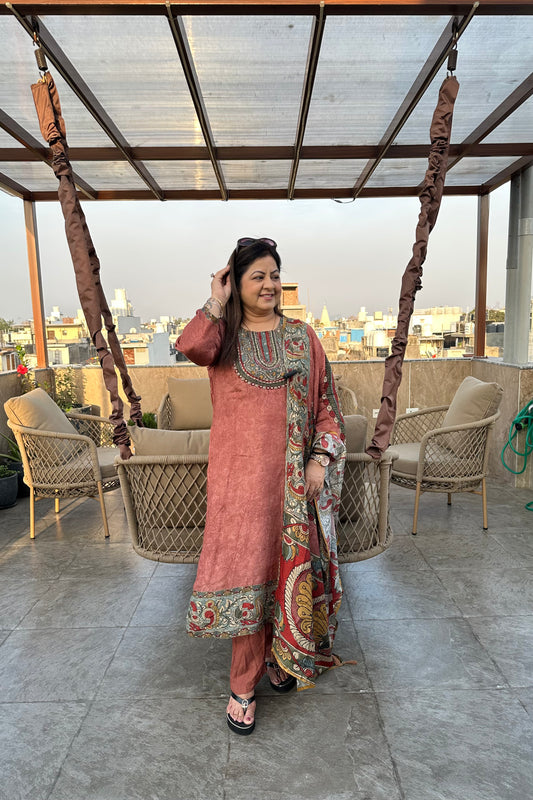 3pc Cotton Muslin Pakistani Suit With Printed Dupatta