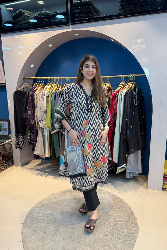 3pc Cotton-Muslin Pakistani Suit With Digital Printed Dupatta