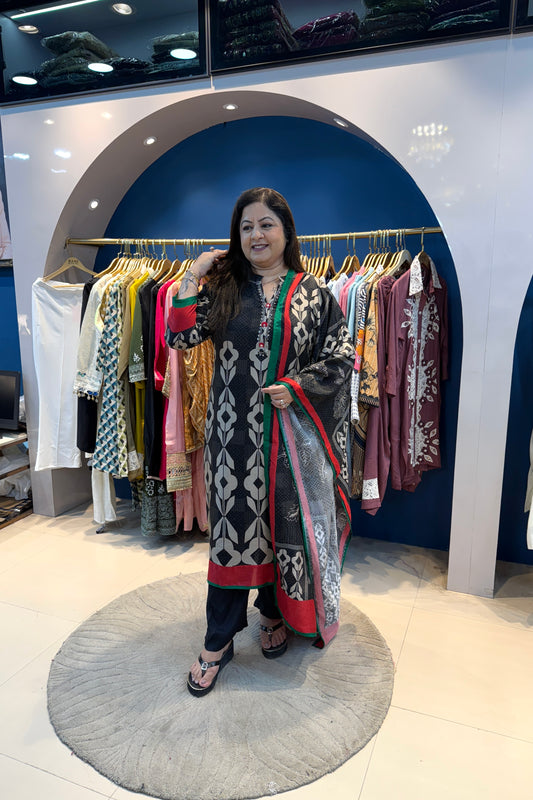 3pc Cotton-Muslin Suit With Printed Dupatta