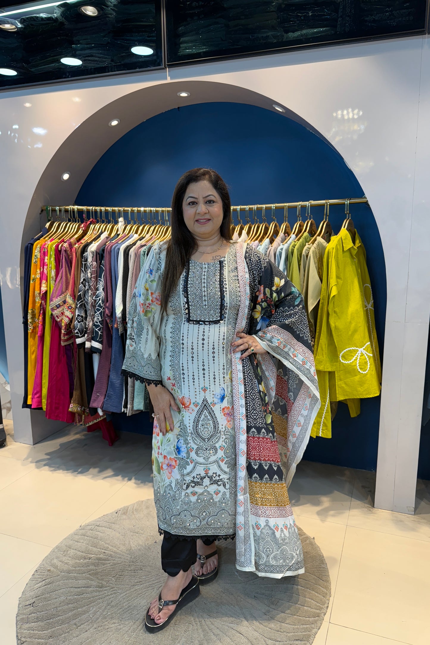 2pc Crepe Printed Partywear Suit With Printed Dupatta