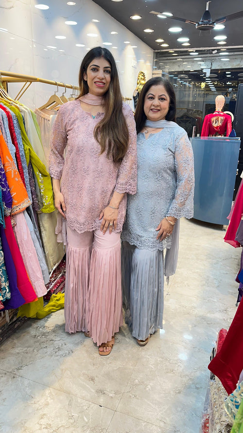 Pure Chinon 3pc sarara set nd front all over crosia fabric design