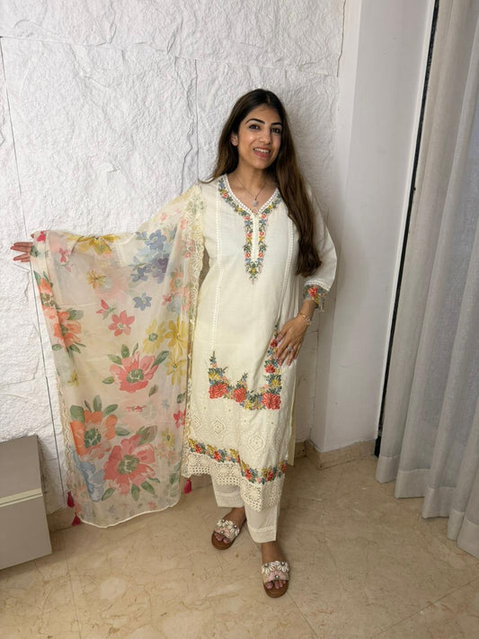 Pure mul cotton 3pc set, cut work nd patch work, with digital print organza duppata