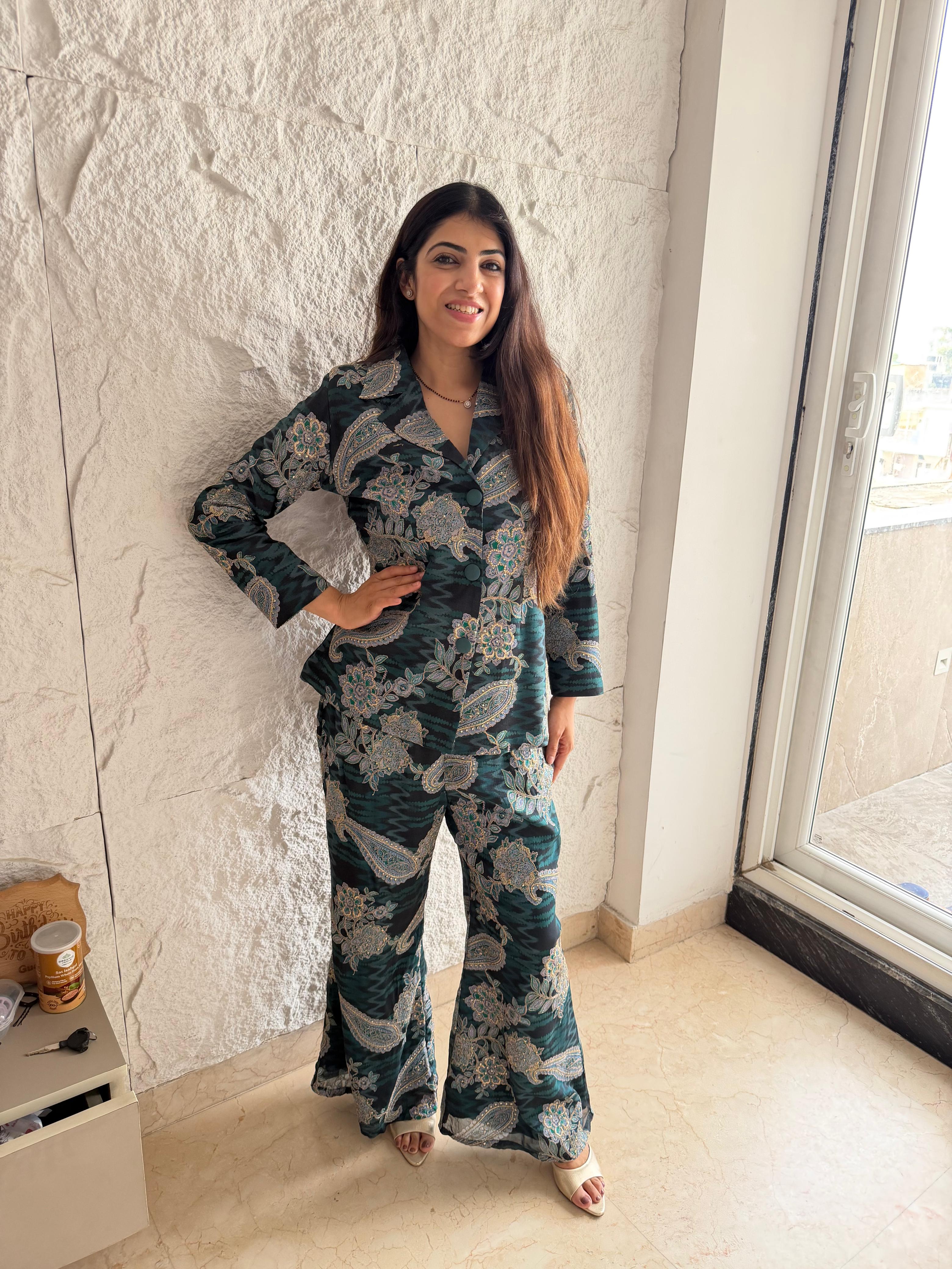 Imported crepe Blazer set