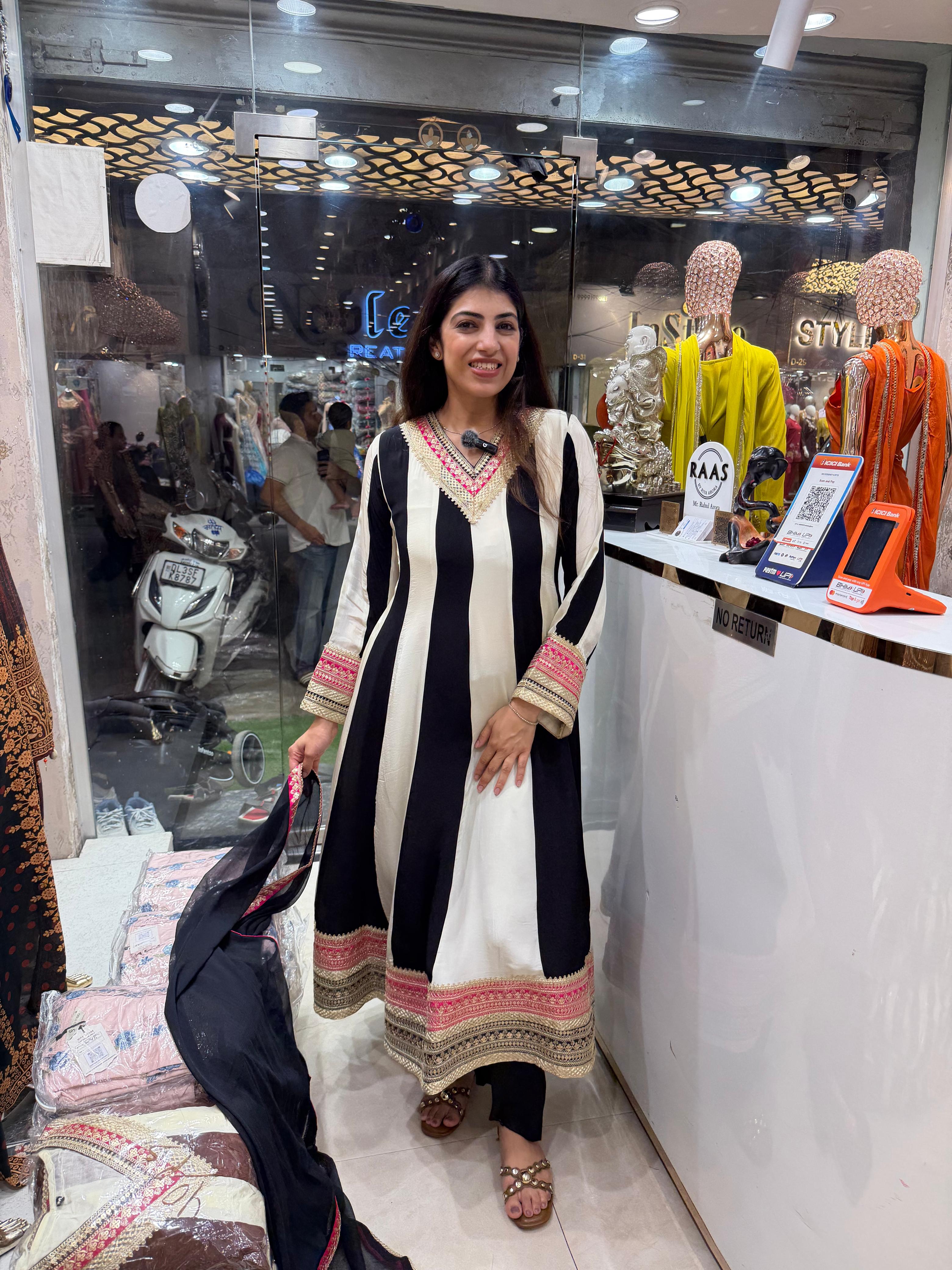 Pure crepe 3,peice long Anarkali with lace work embroidery