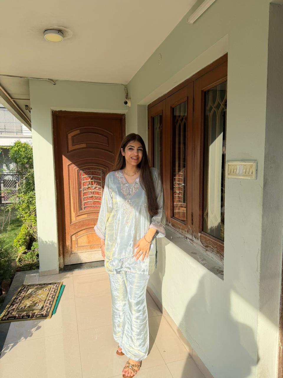 Pure shimmer tissue 2pc, co-ord set with handwork inside cotton lining