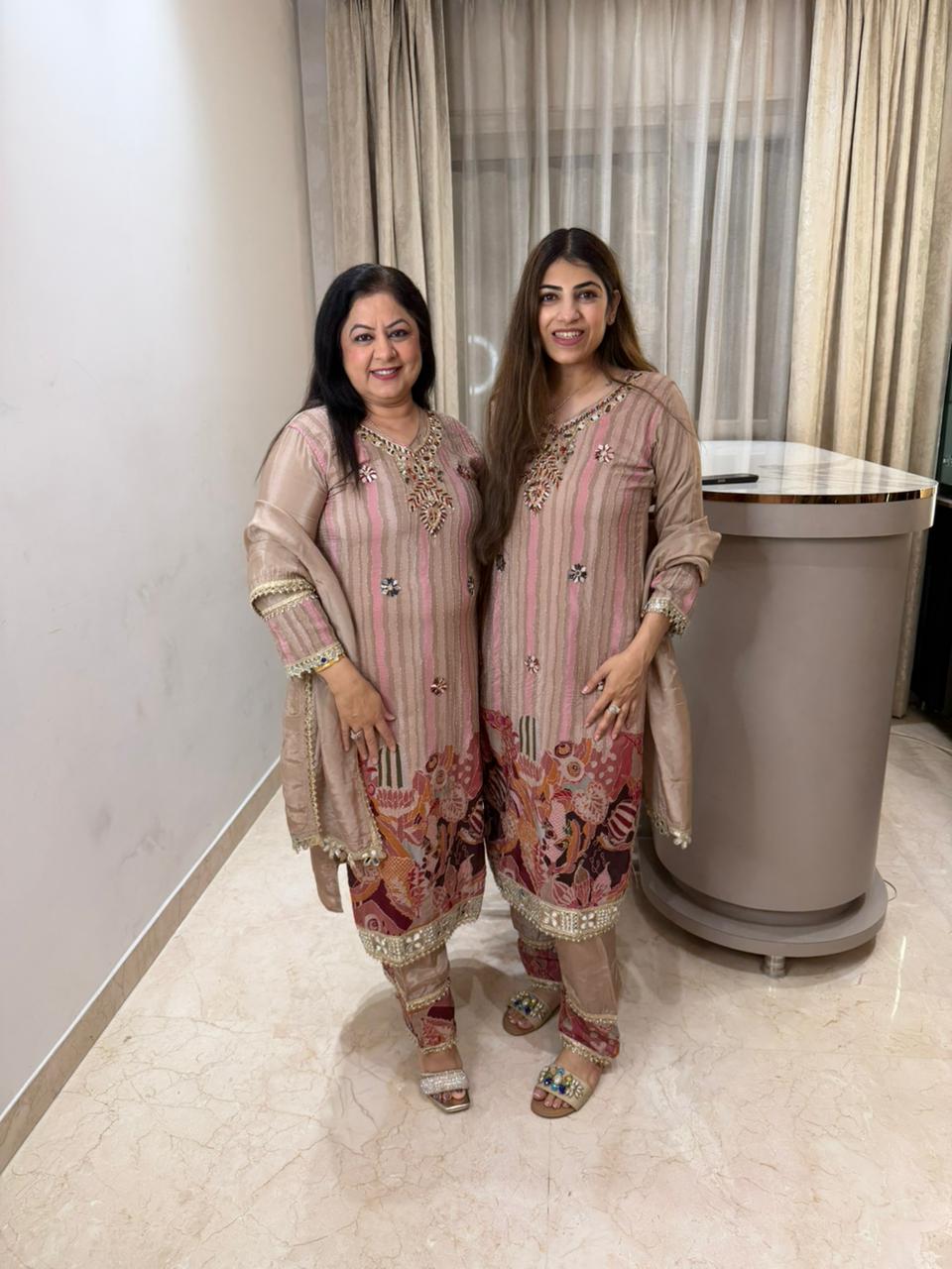 Digital crepe 3 pc suit with handwork with organza dupatta