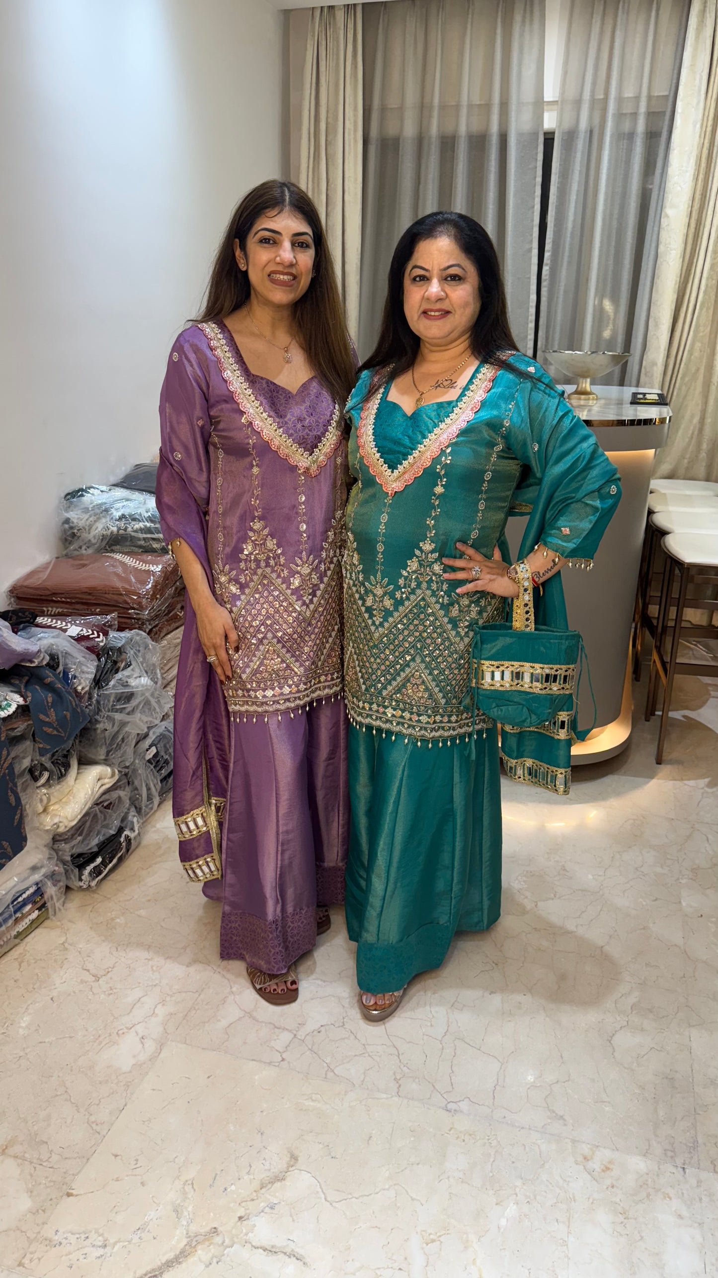 Simmar tissue 4pc partywear set divider kali plazo nd all handwork with potli bag