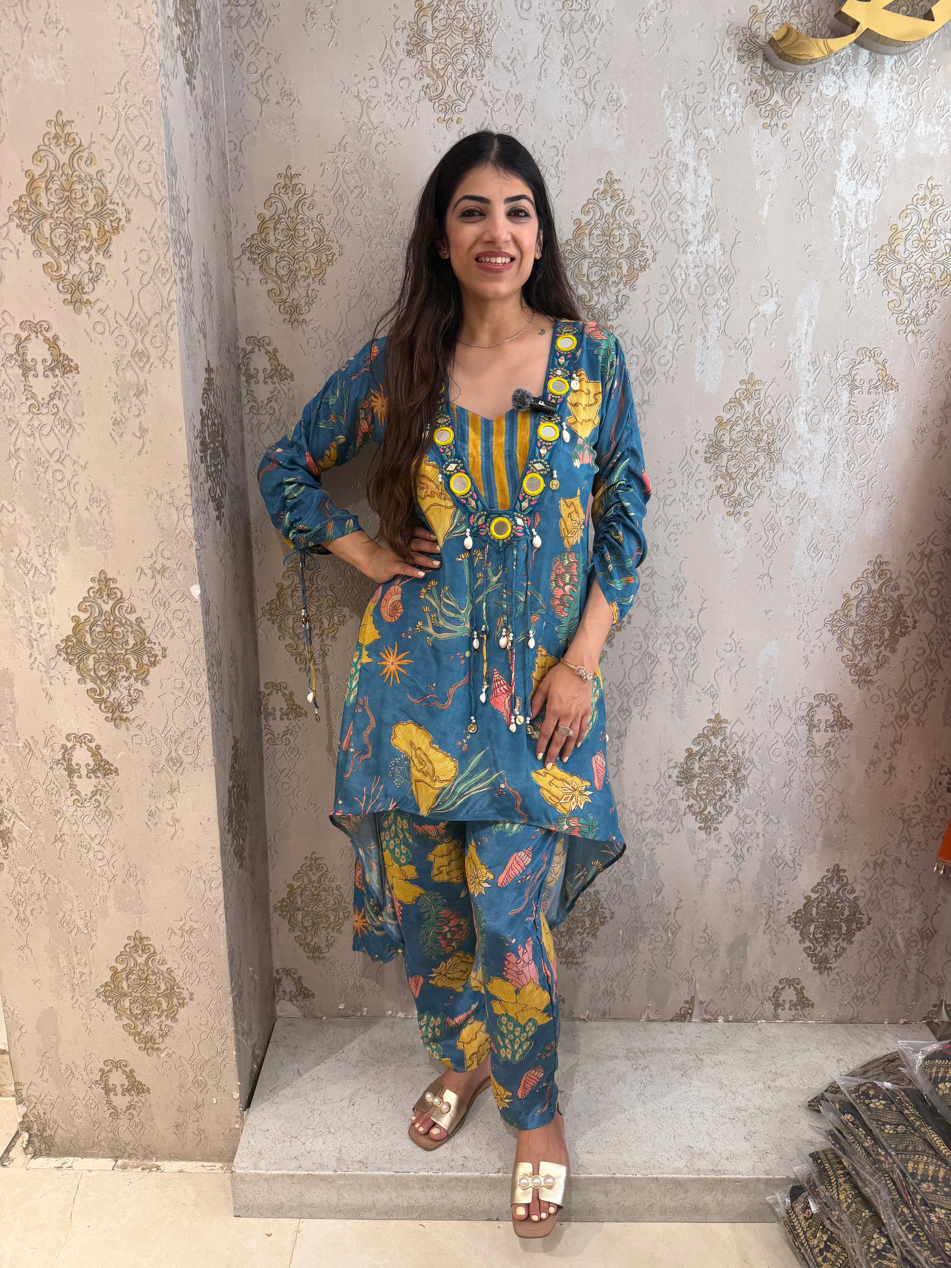 Pure crepe indo-western set inside separate-inner