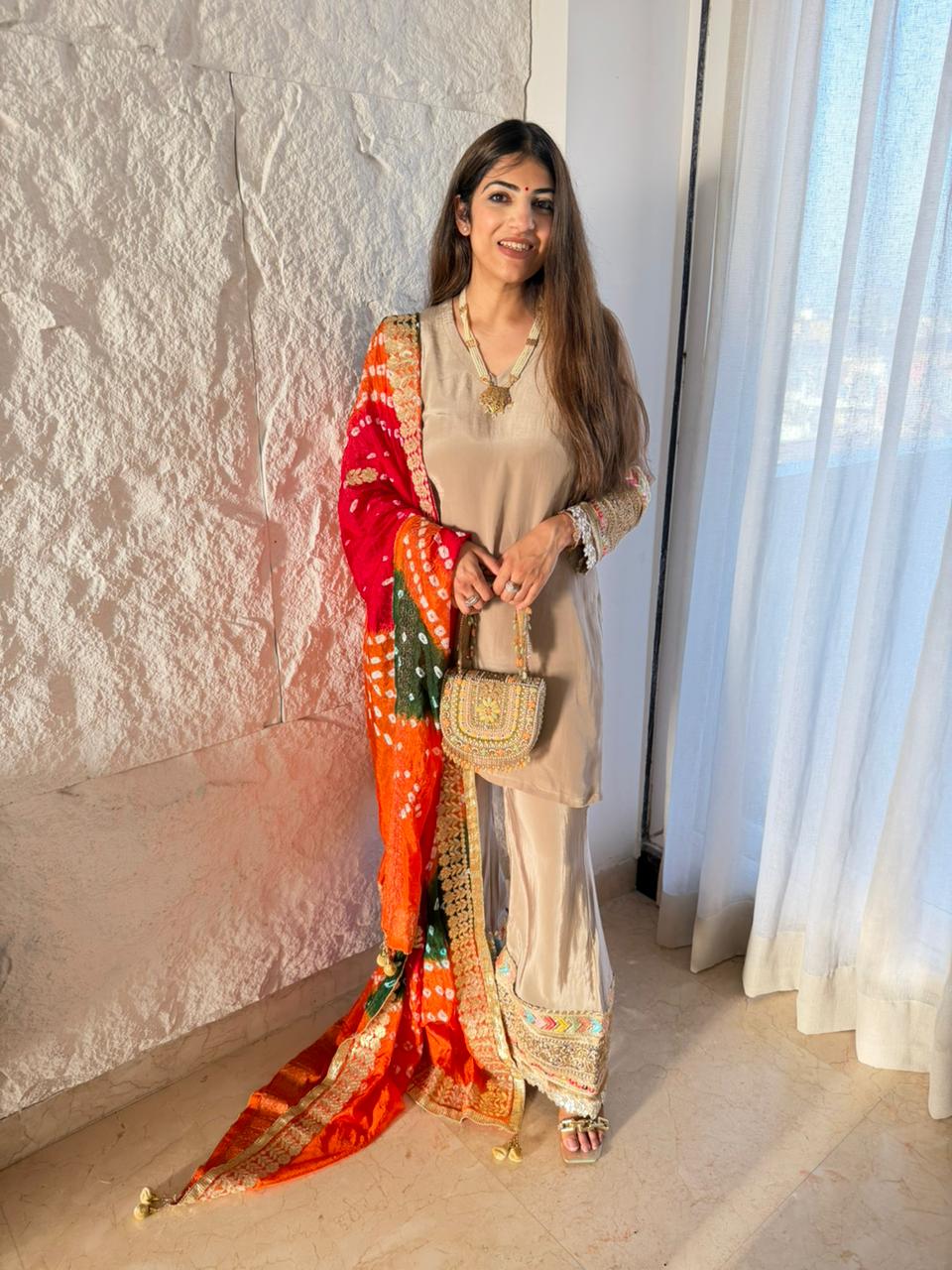 Pure crepe 3 pc, set with necklace nd bandhej duppata with gota lace work