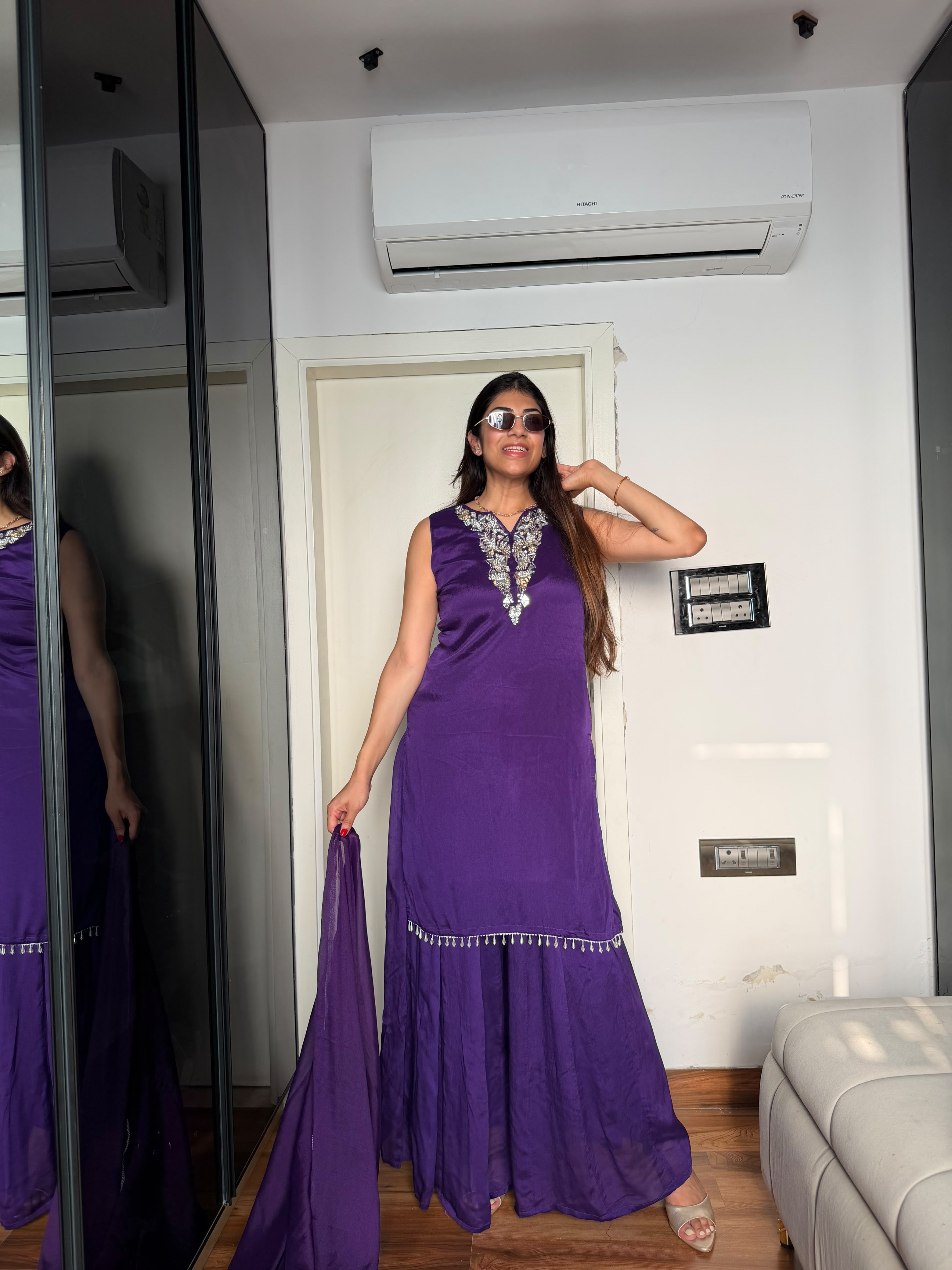 Chinon 3 pc sharara set with mirror work