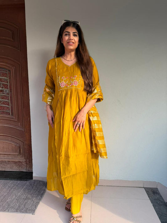 Cotton muslin-3pc suit with embroidery