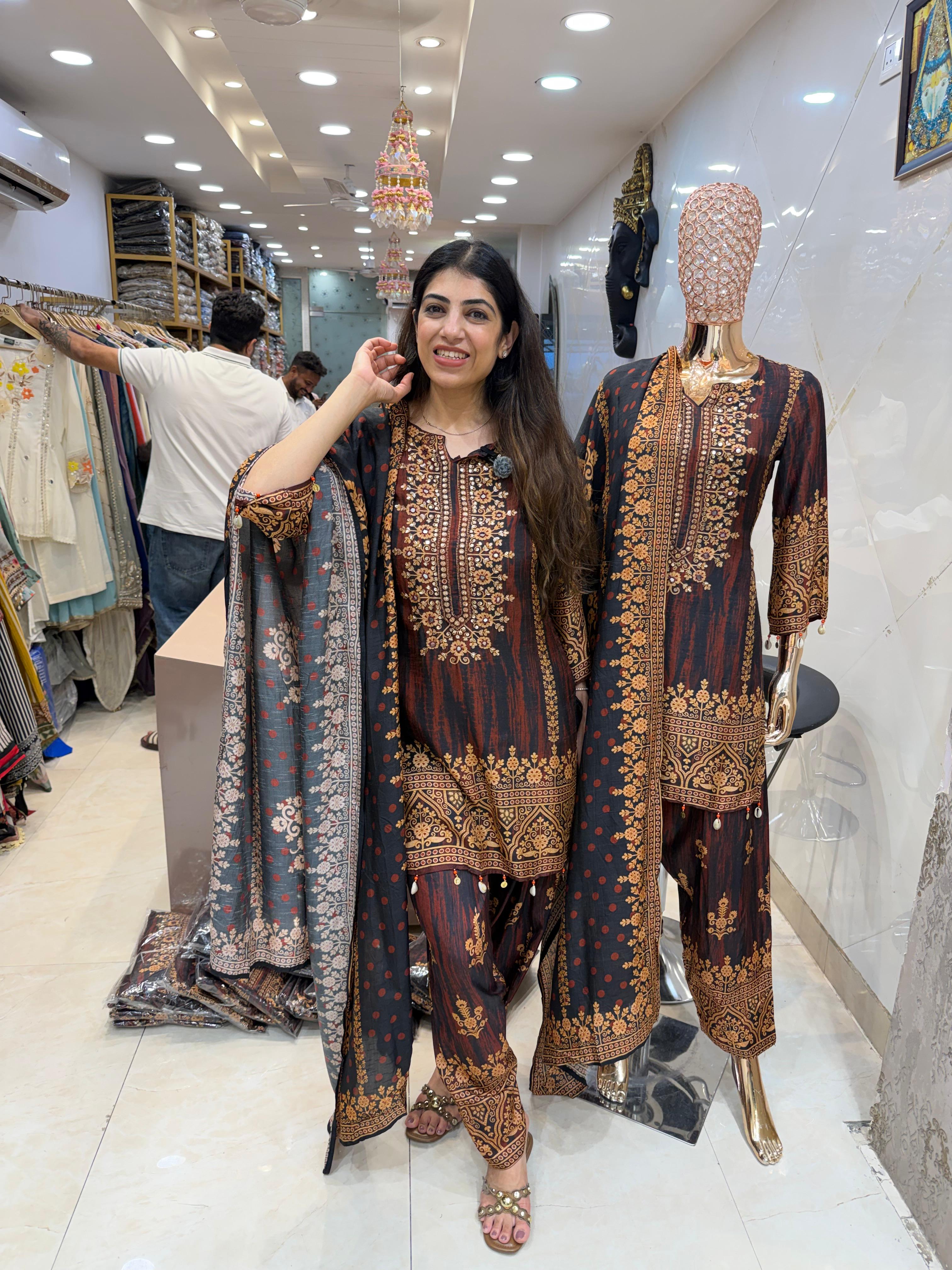 Pure muslin silk 3,peice set with all embroidery print