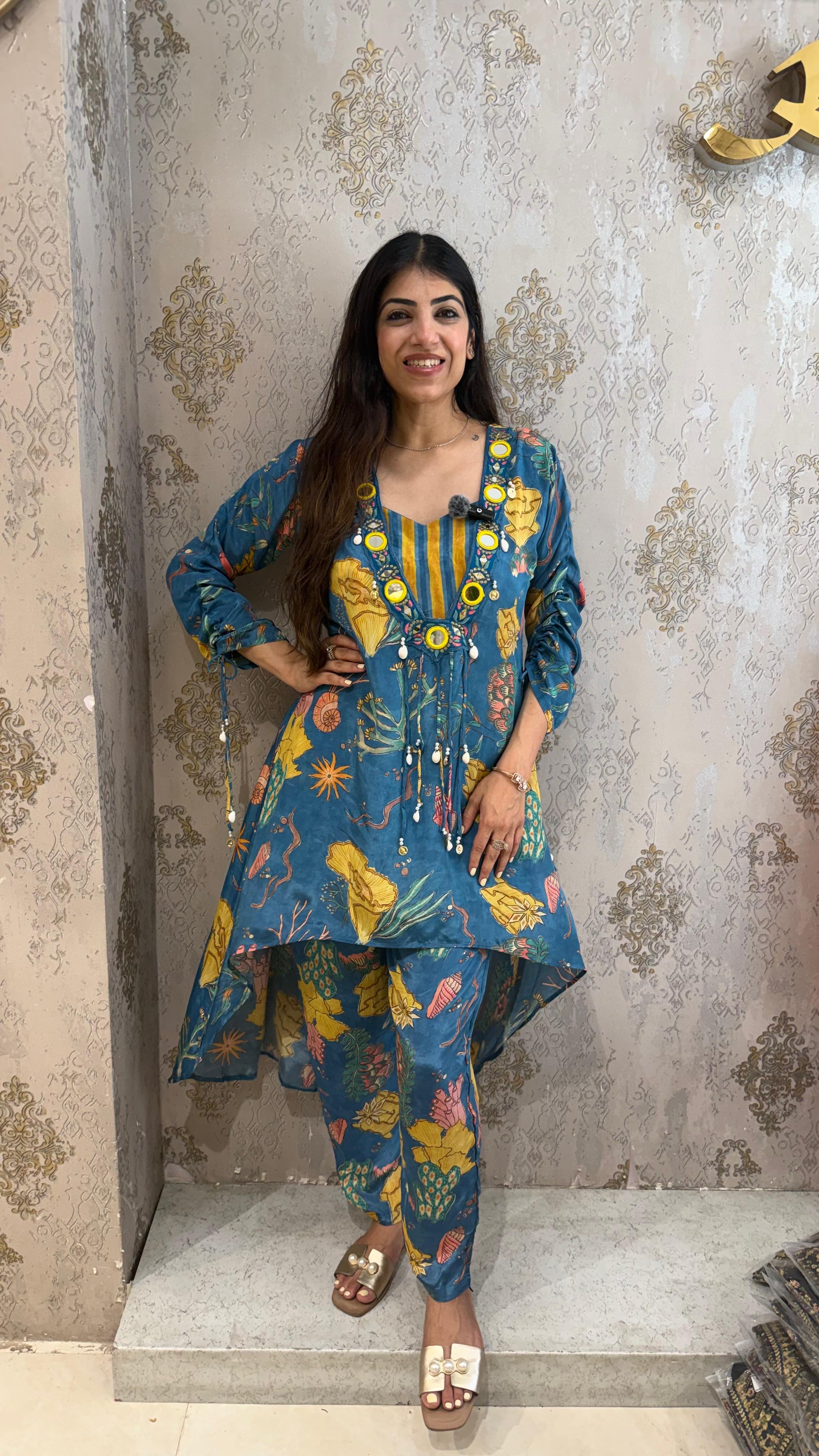 Pure crepe indo-western set inside separate-inner