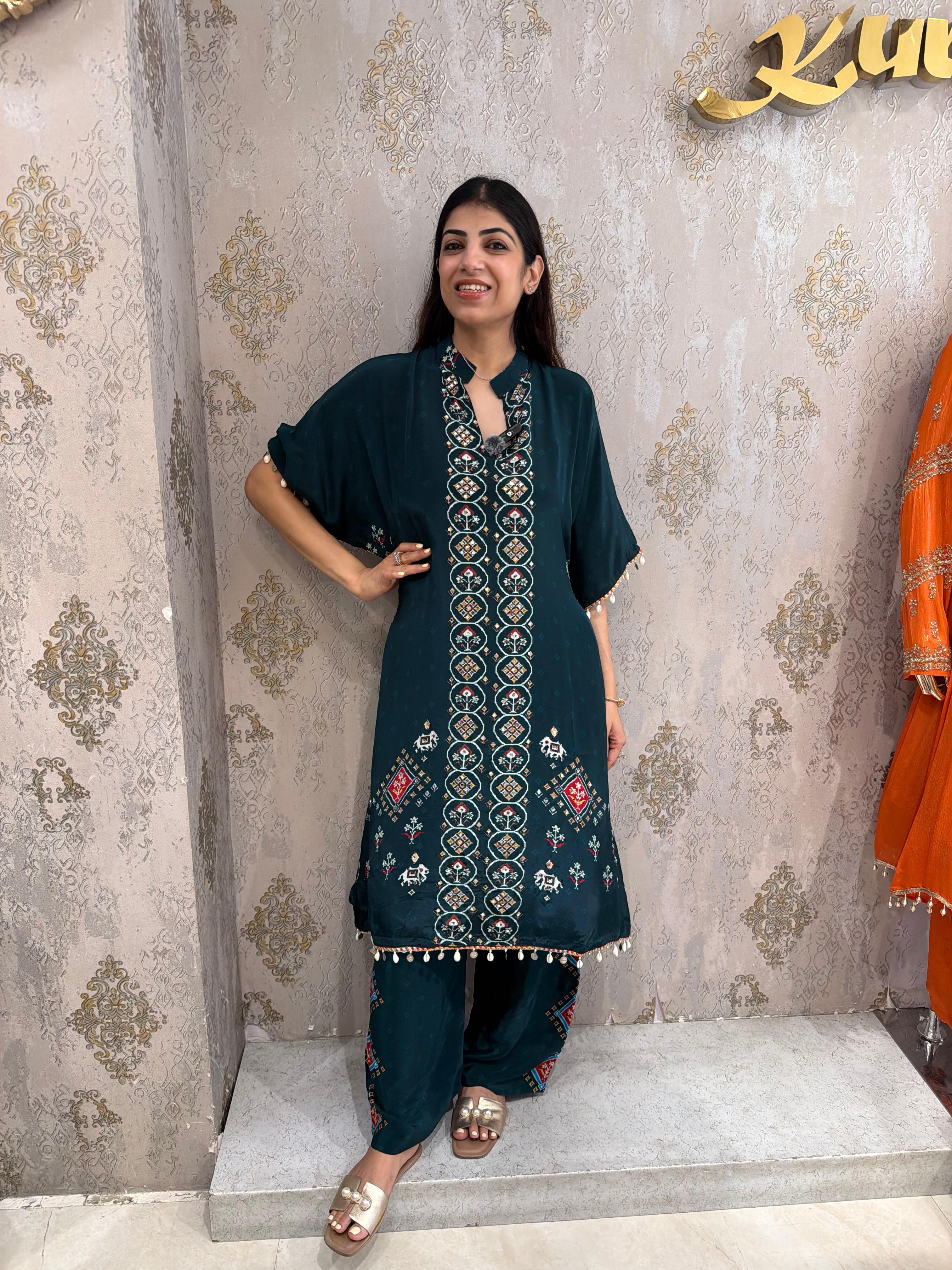 Digital crepe Two-peice long Kaftan set