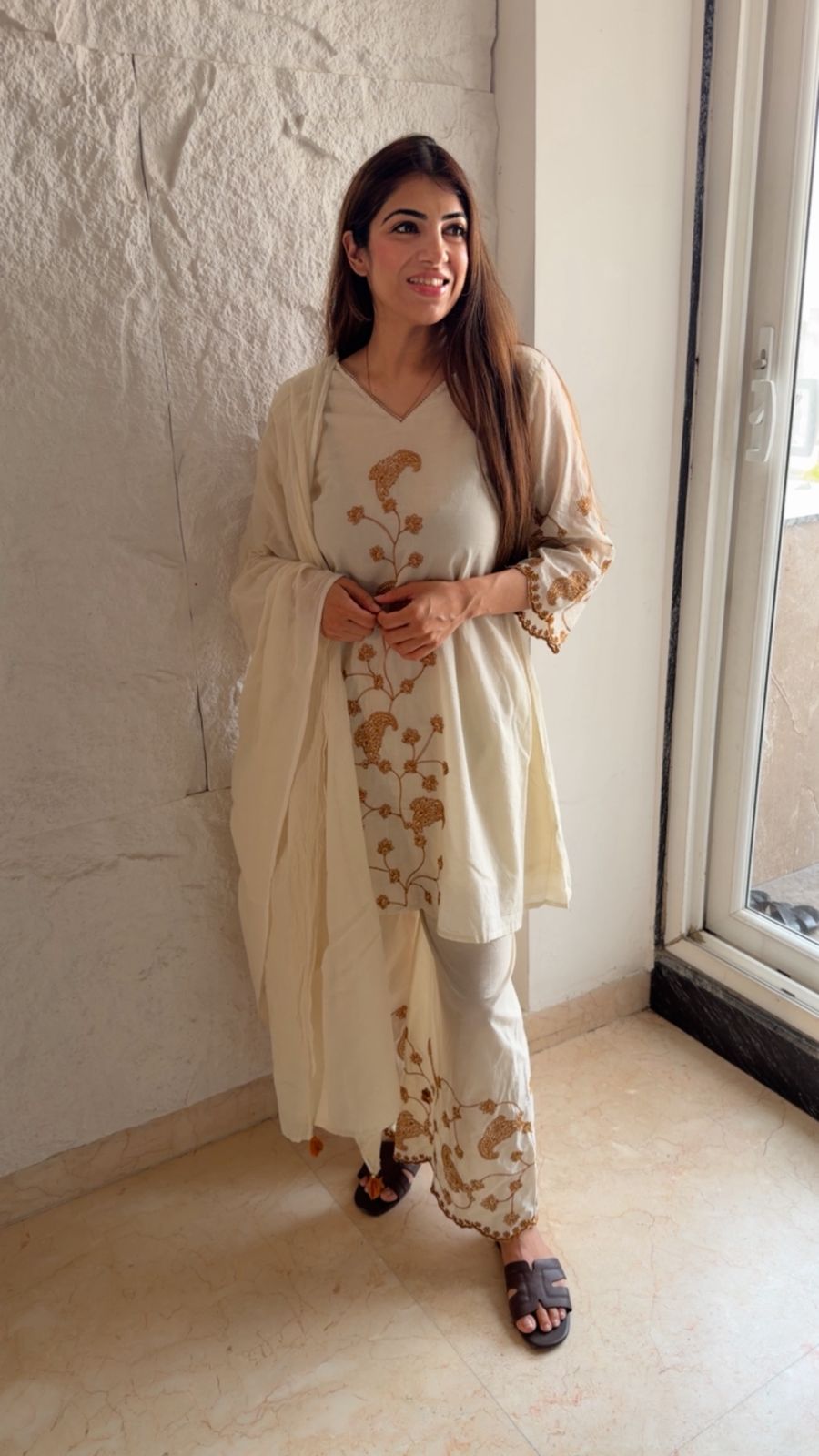Pure mul cotton pakistani suit with embroidery