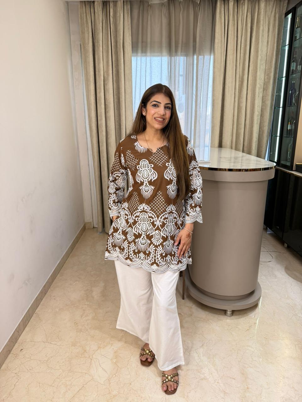 Pure mul cotton shifli designe front and back 2,pc co-rd with bell bottom