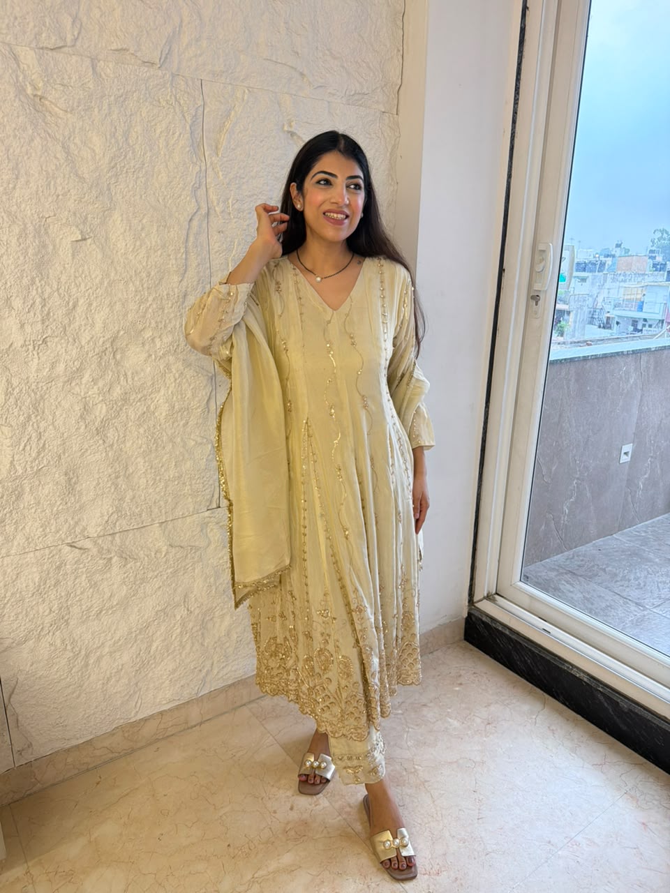 Shimmer tissue party-wear 3pc,set long anarkali infront of all over handwork