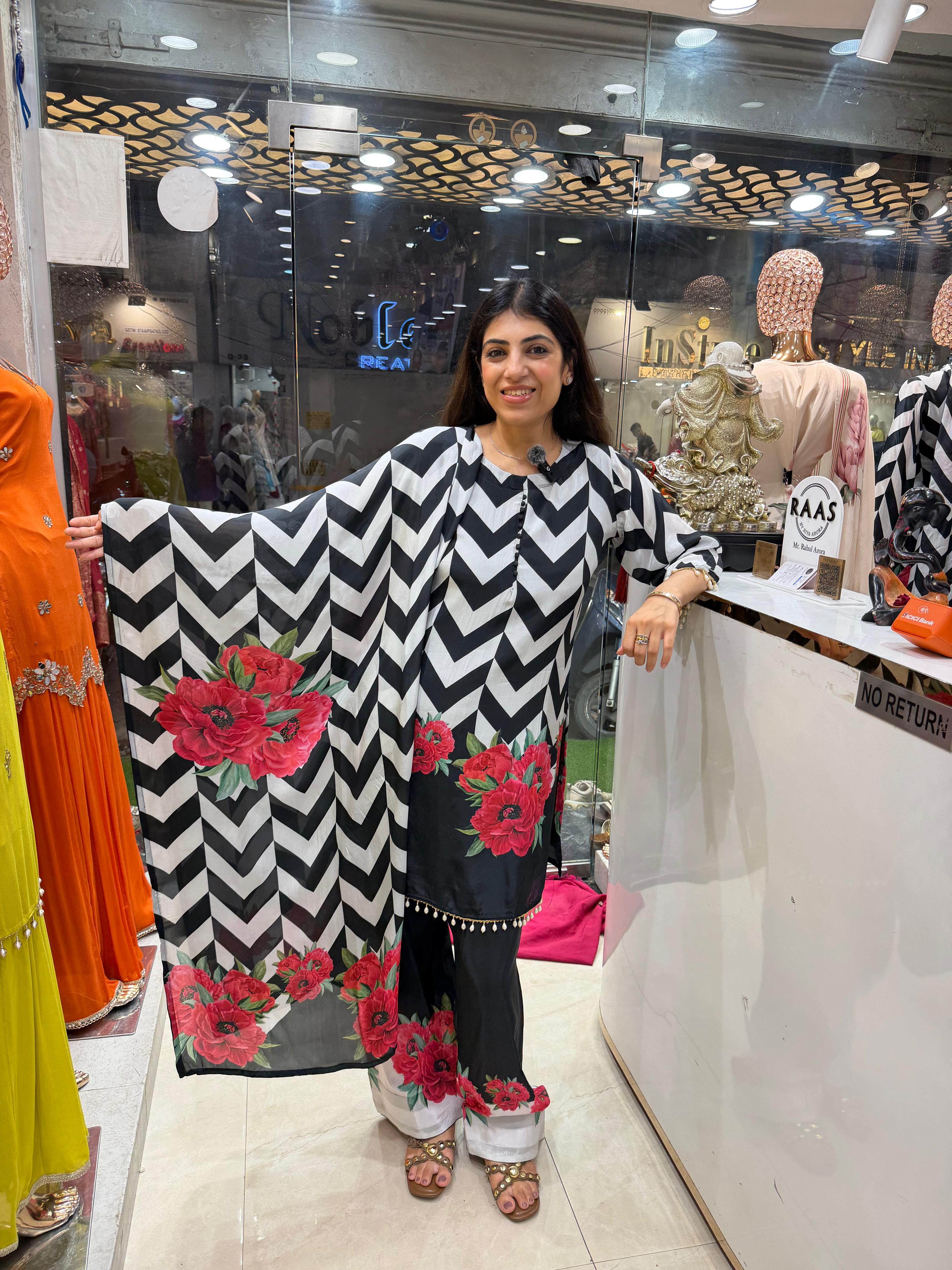 Digital crepe 3,peice set with farshi salwar