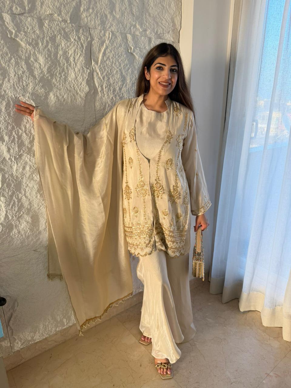 Pure shimmer tissue 4pc,set partywear with separate-inner and sarara