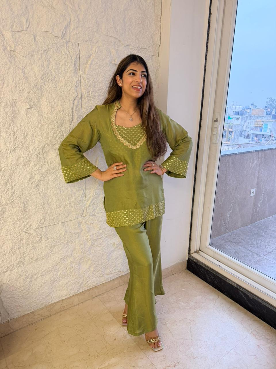 Pure shimmer tissue 2pc,co-ord set with separate - inner with bell bottom plazo nd all over handwork