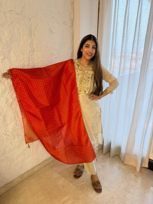 Mul chanderi 3pc, suit with bandhani print dupatta with different color dupatta