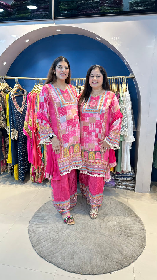 Digital crepe 3 pc set with bell sleeves