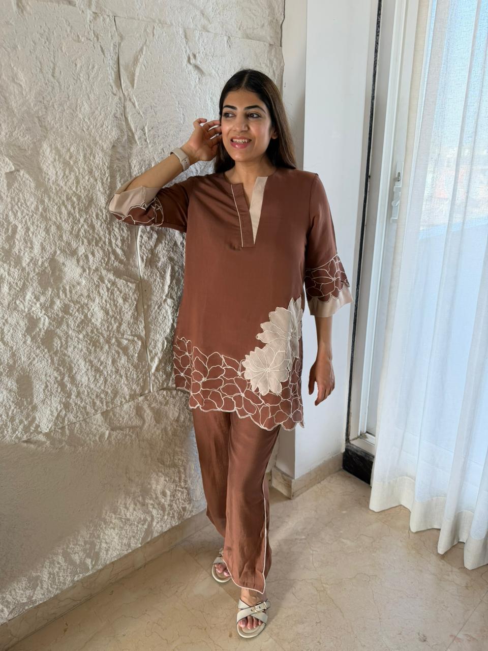 Cotton muslin 2 pc set with motifs and slit pants