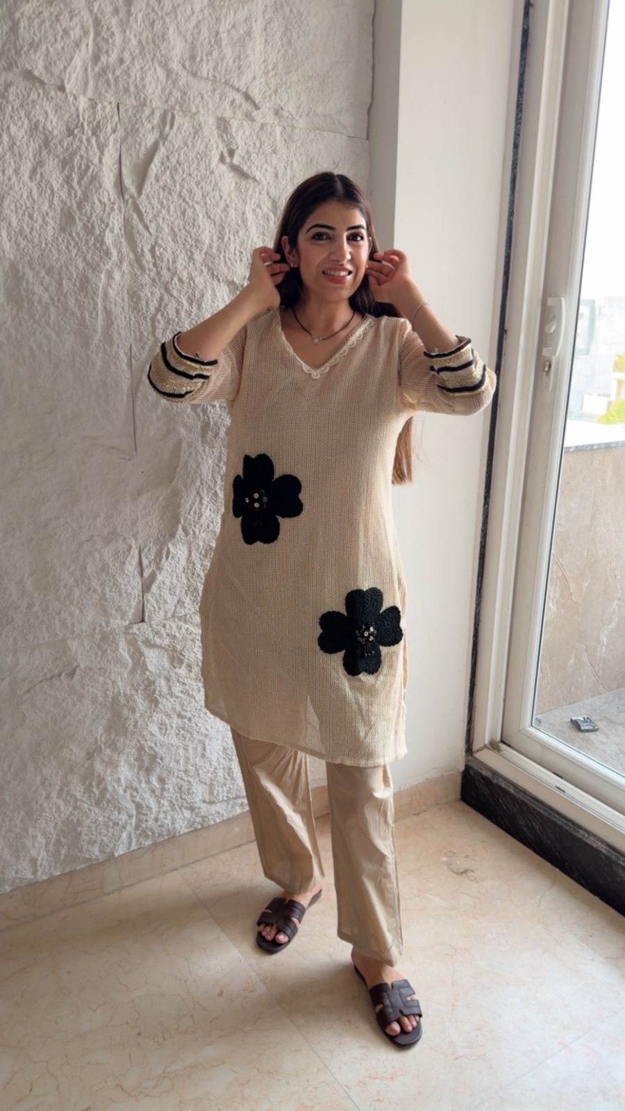 Mesh embroidered 2 pc set attached with inner