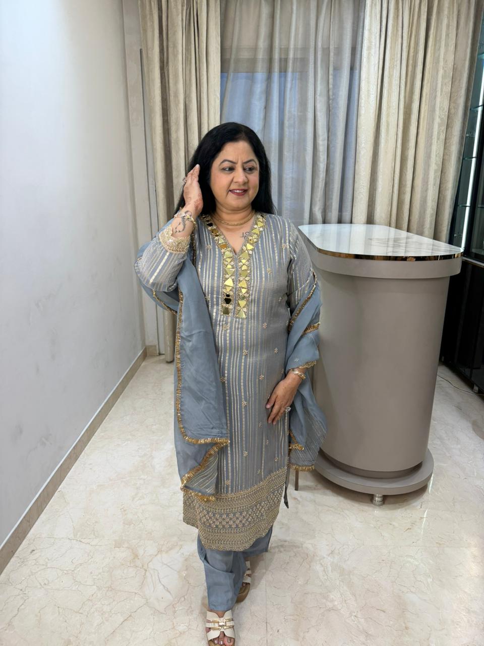 Pure banarasi 3pc set,handwork and mirror work
