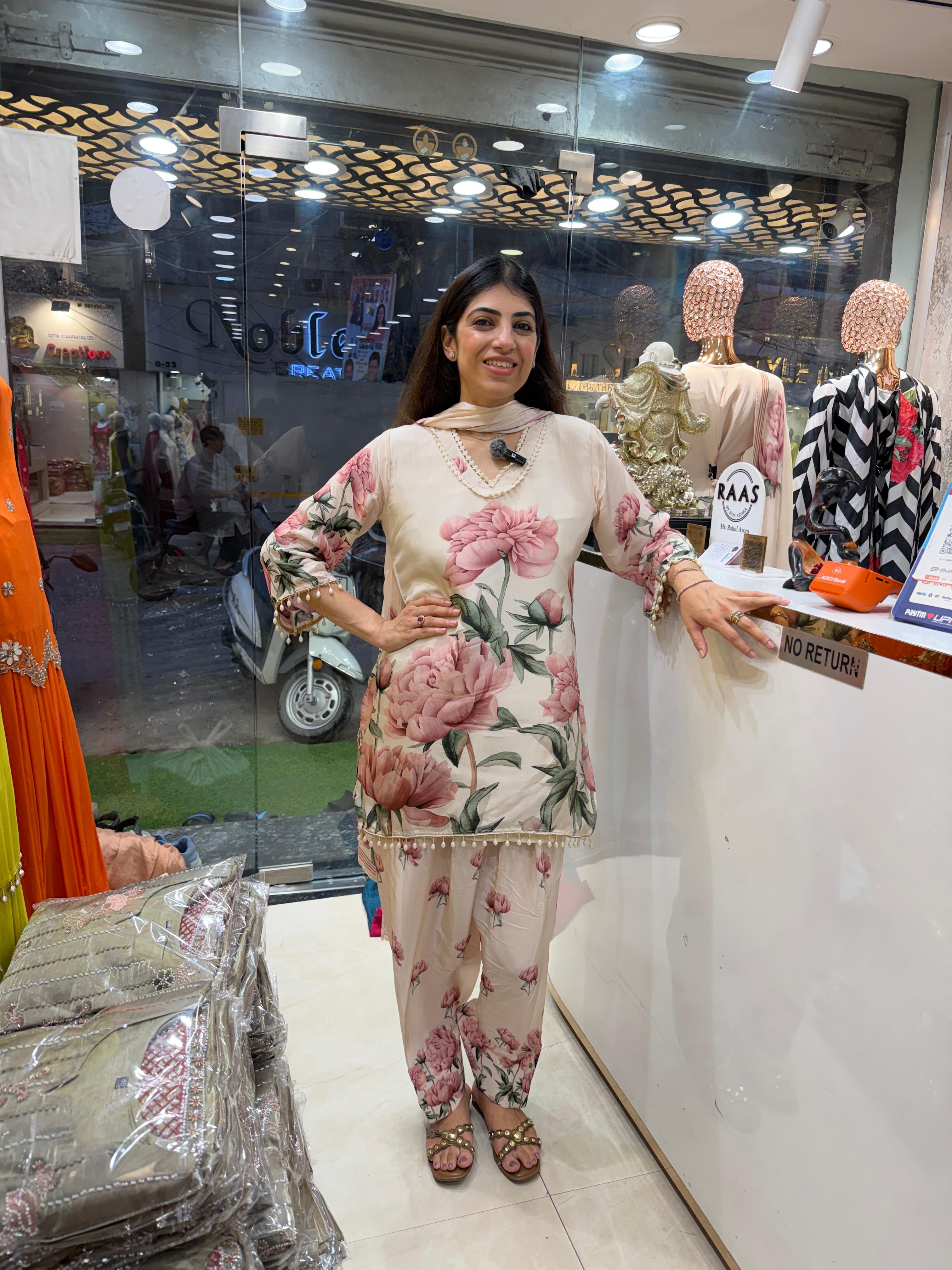 Crepe digital 3,peice set with farshi salwar