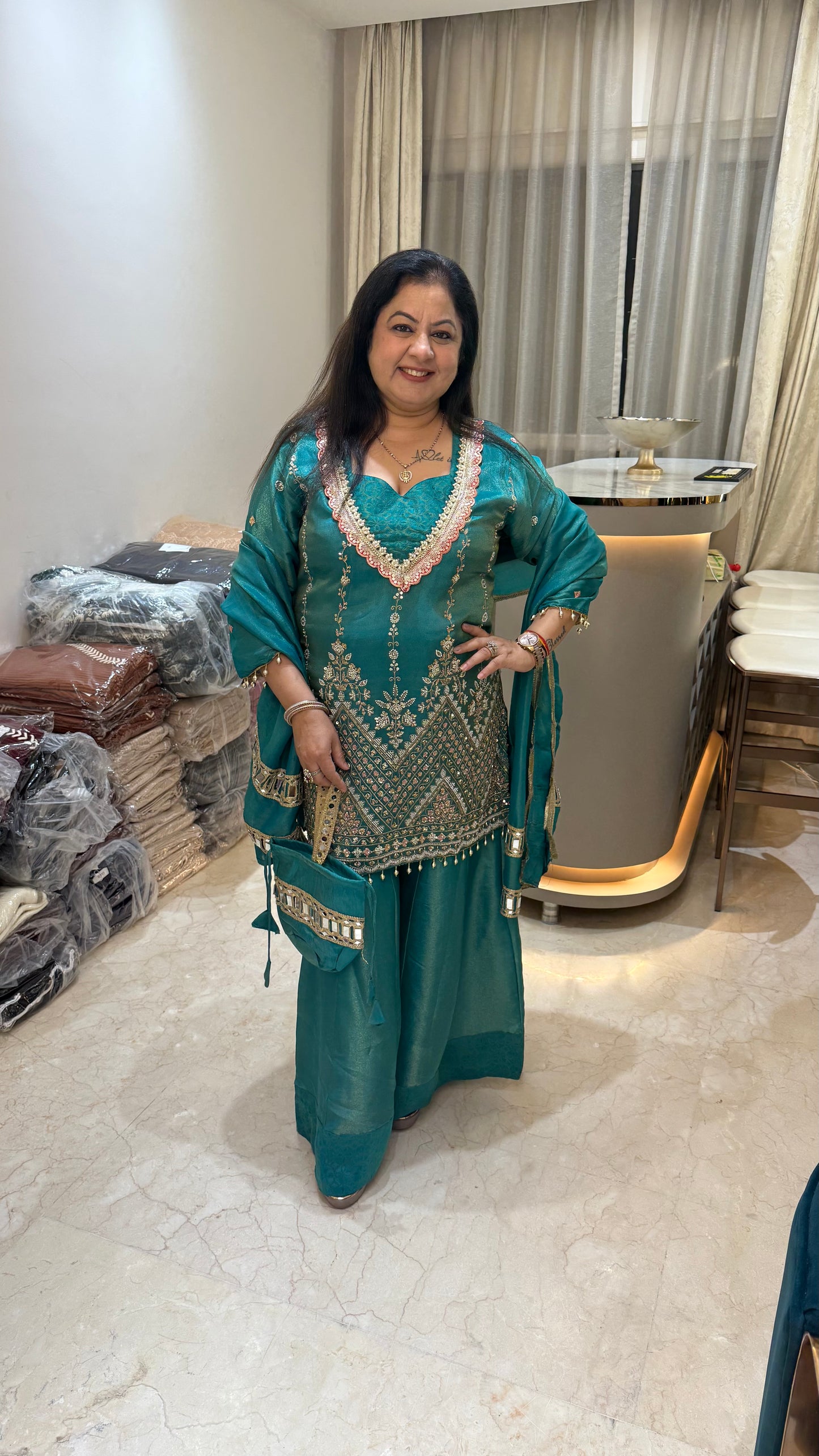 Simmar tissue 4pc partywear set divider kali plazo nd all handwork with potli bag