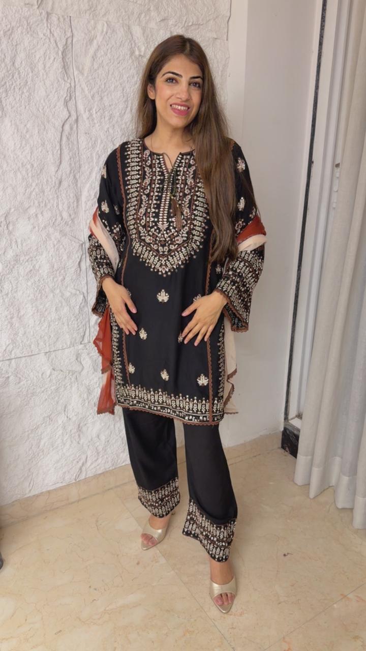 Embroidered cotton 3 pc pakistani suit with bell sleeves