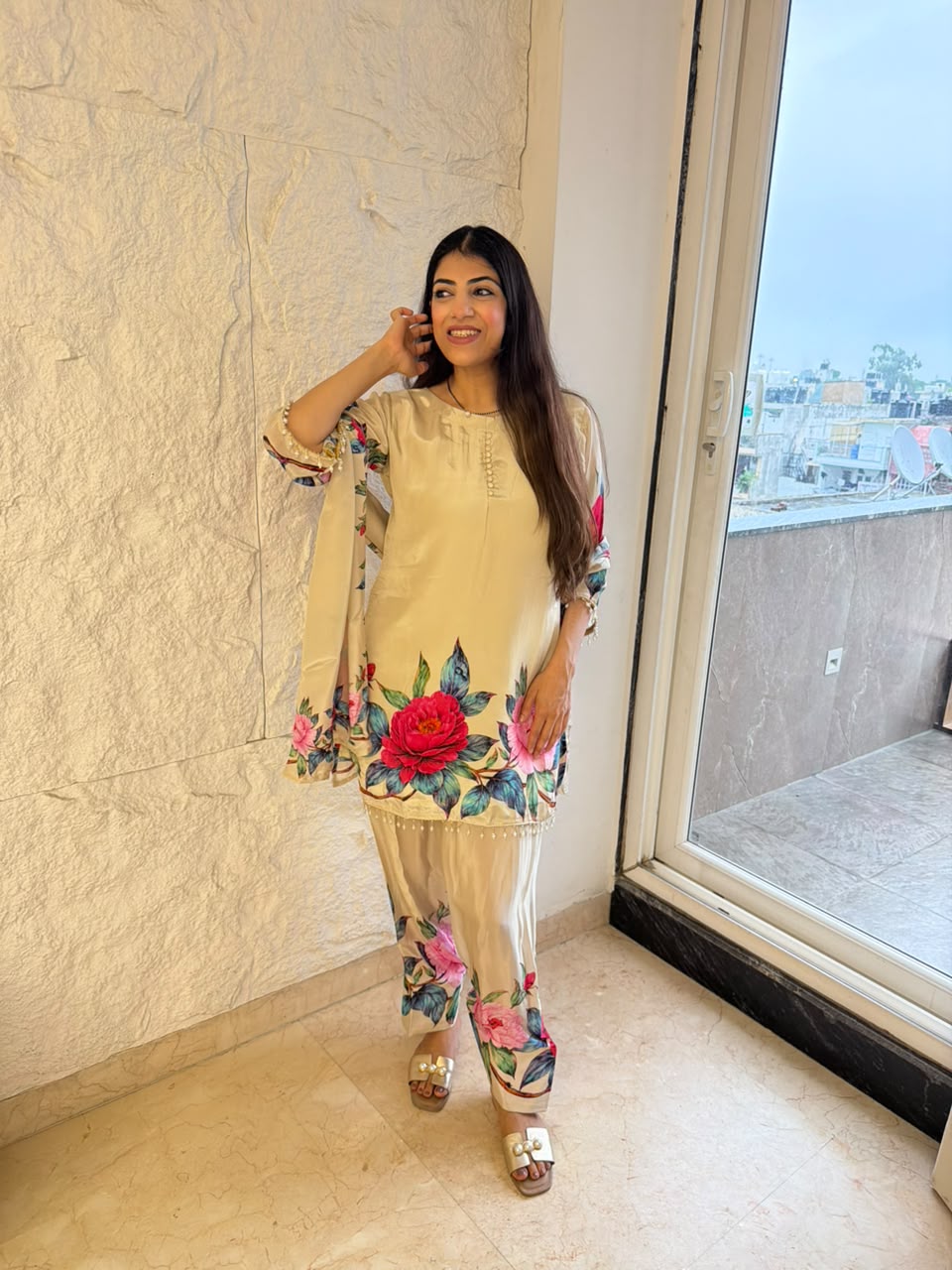 Pure digital crepe3,peice set with farshi salwar