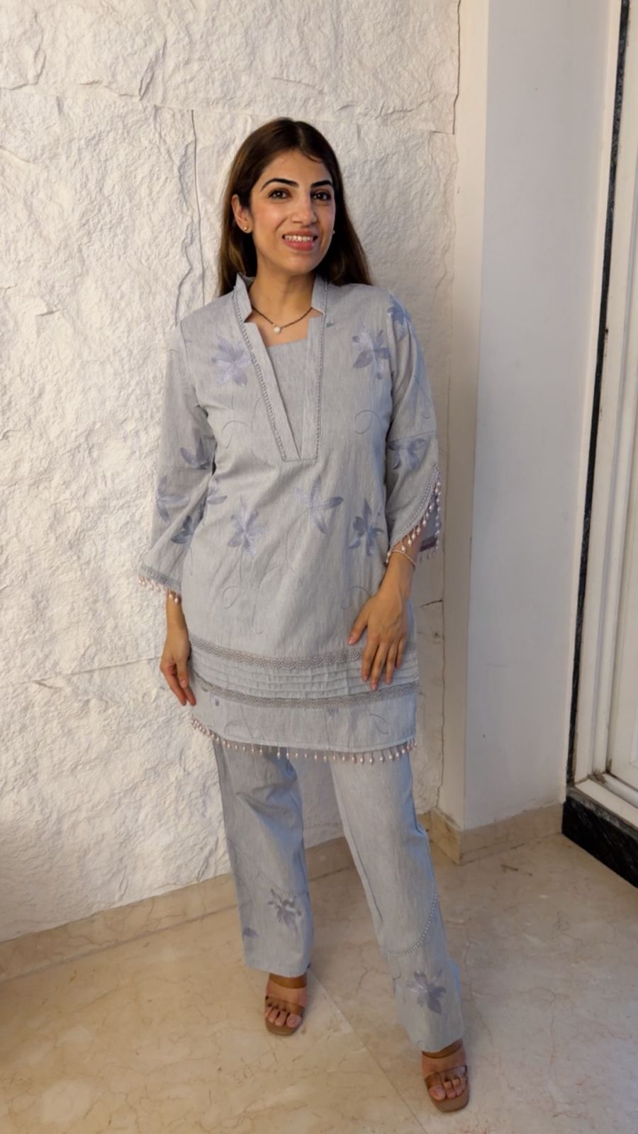 Cotton 2 pc co-ord set with straight pants and stylish sleeves