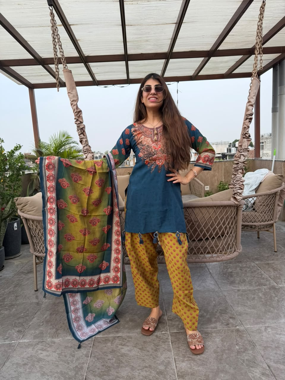 Imported cotton 3pc,digital print handwork & contrast farshi in-side pure cotton lining