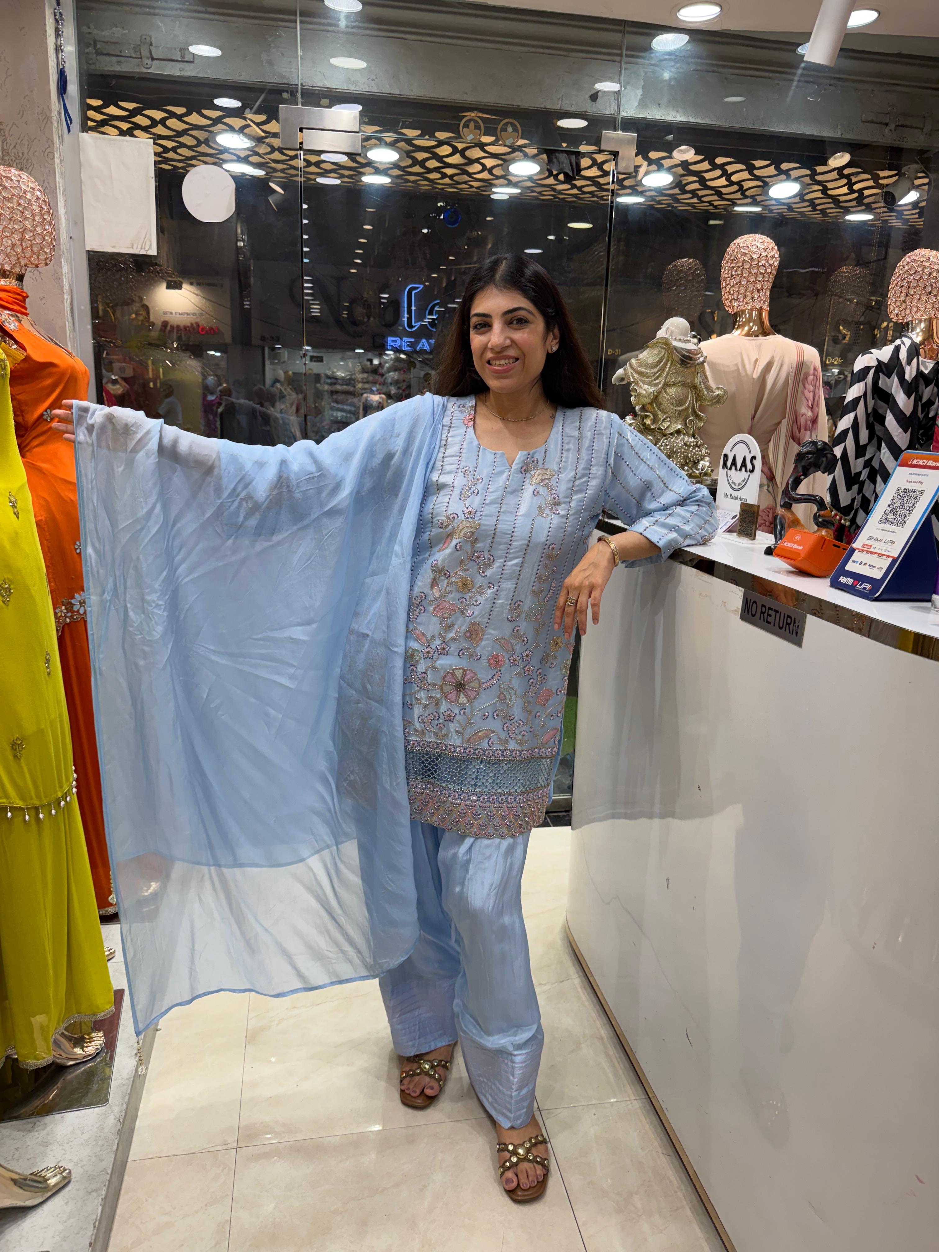 Pure organza partywear kardana work3,peice set with farshi salwar & dupatta