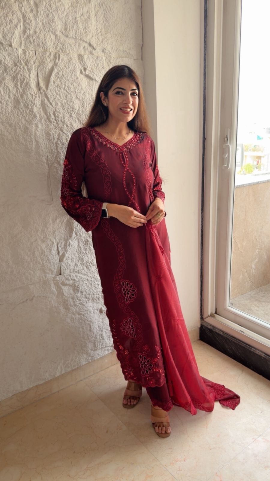Imported fabric 3 pc Pakistani suit with cutwork on sleeves and kurta with organza dupatta