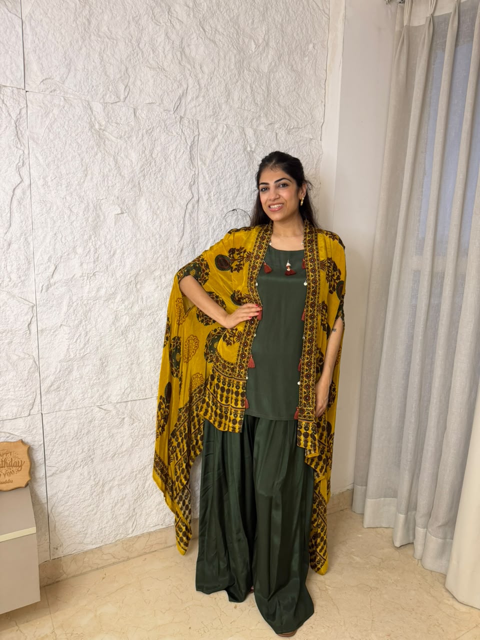 Pure muslin crepe 3,pc sarara set with cape