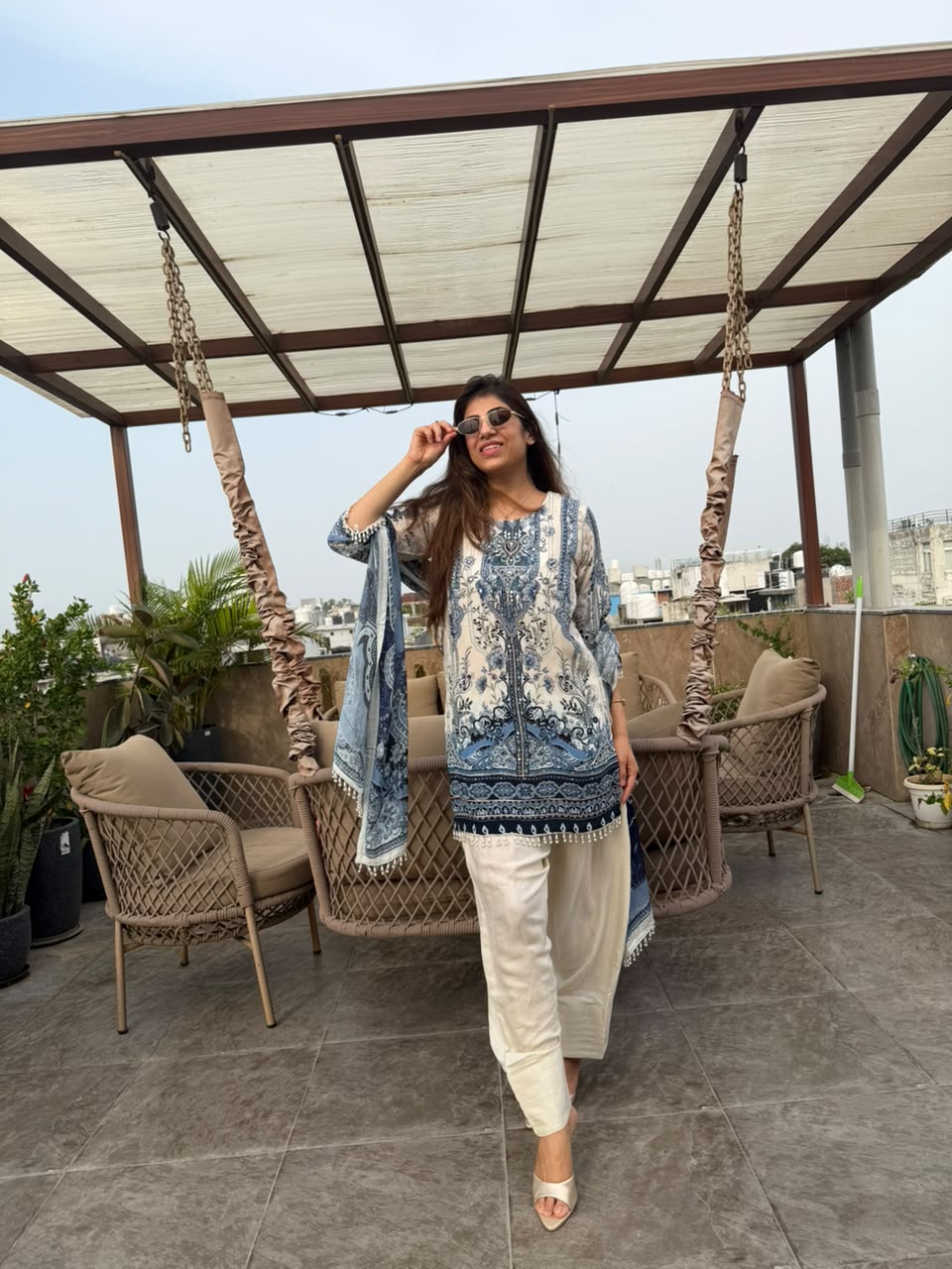 Pure crep digital print with farshi & dupatta