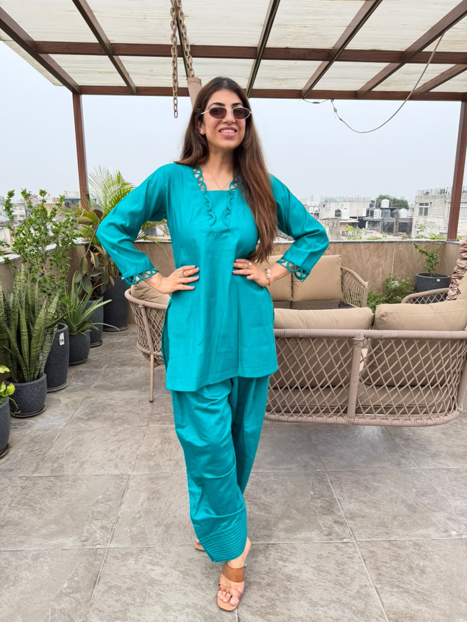 Muslin cotton Two pcs set with farshi salwar also Back dori style