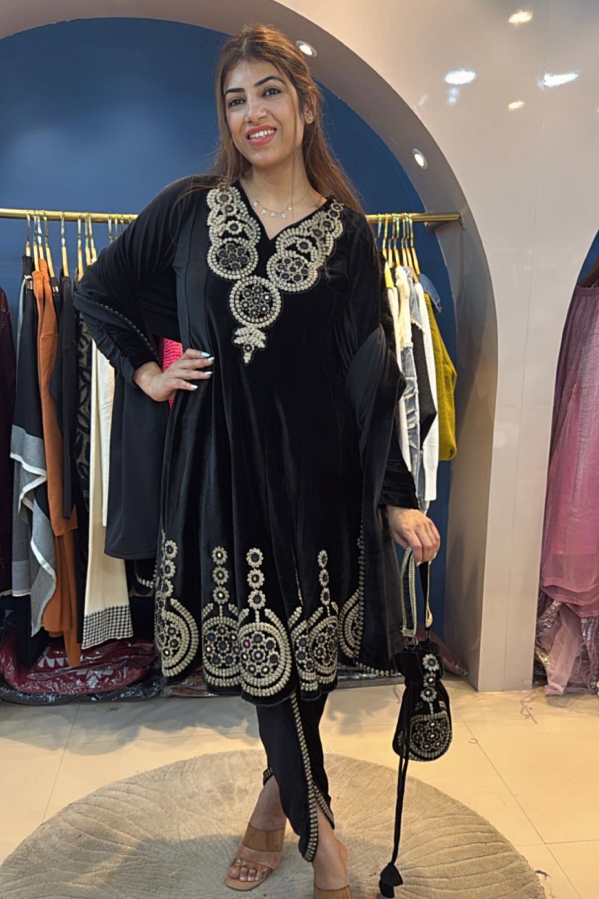 3pc Pakistani Velvet Suit With Potli