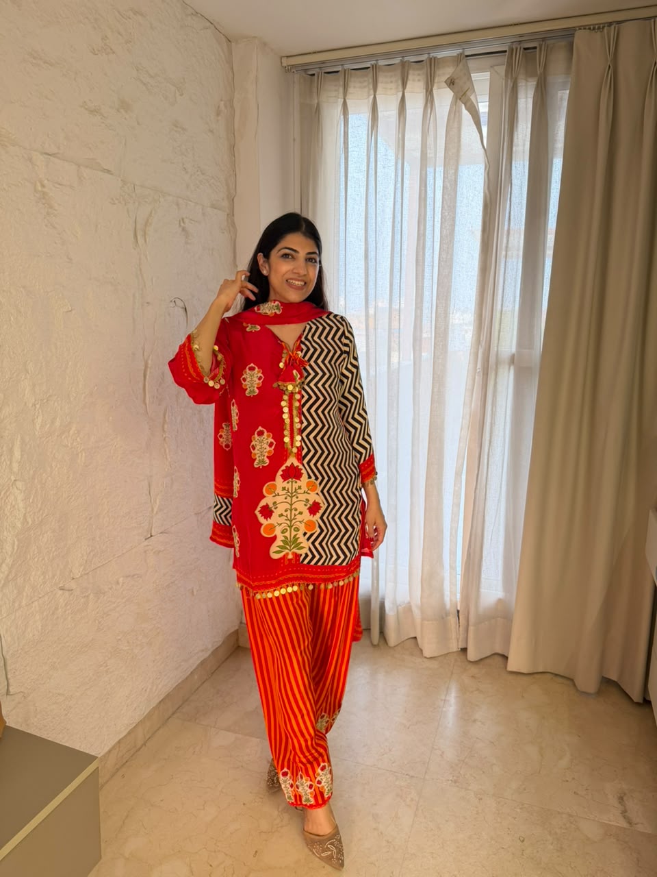 Digital crepe farshi salwar set & dupatta