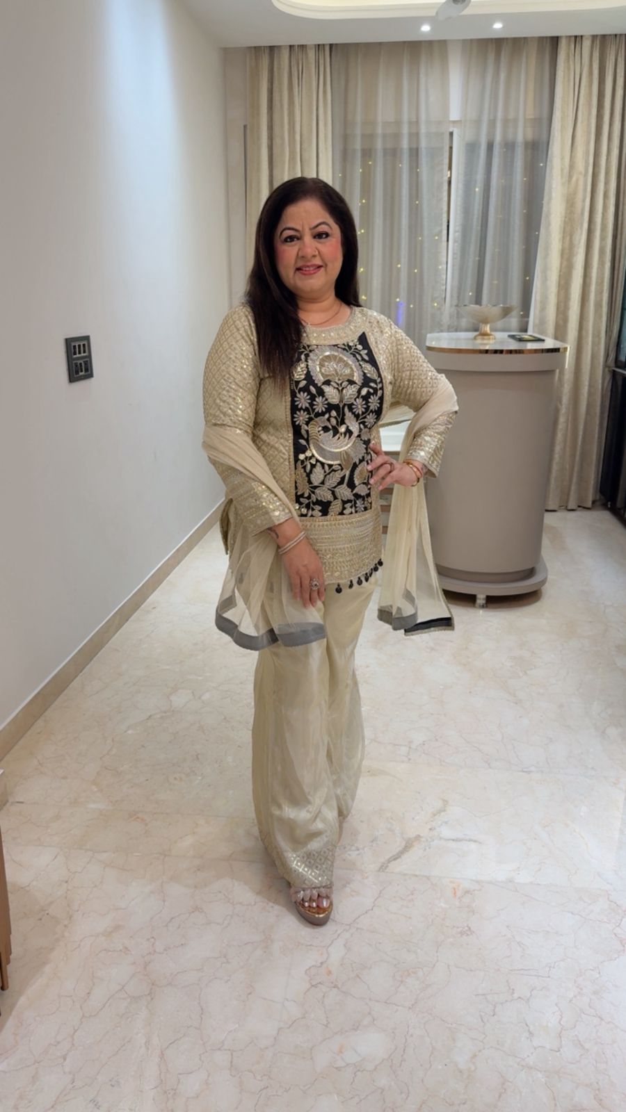 Simmar fabric 3pc set with bell bottom plazo and short shirt length