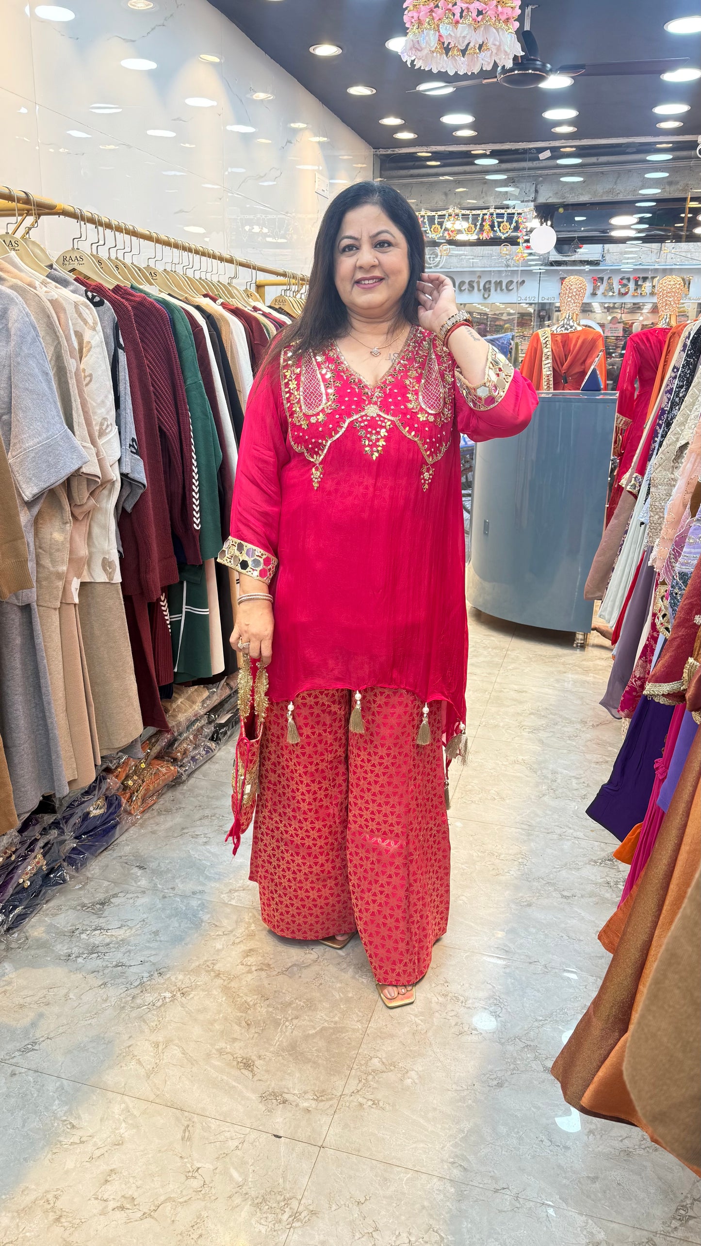 4pc set partywear with banarasi paint nd separate inner and pure organza shirt all handwork with potli bag