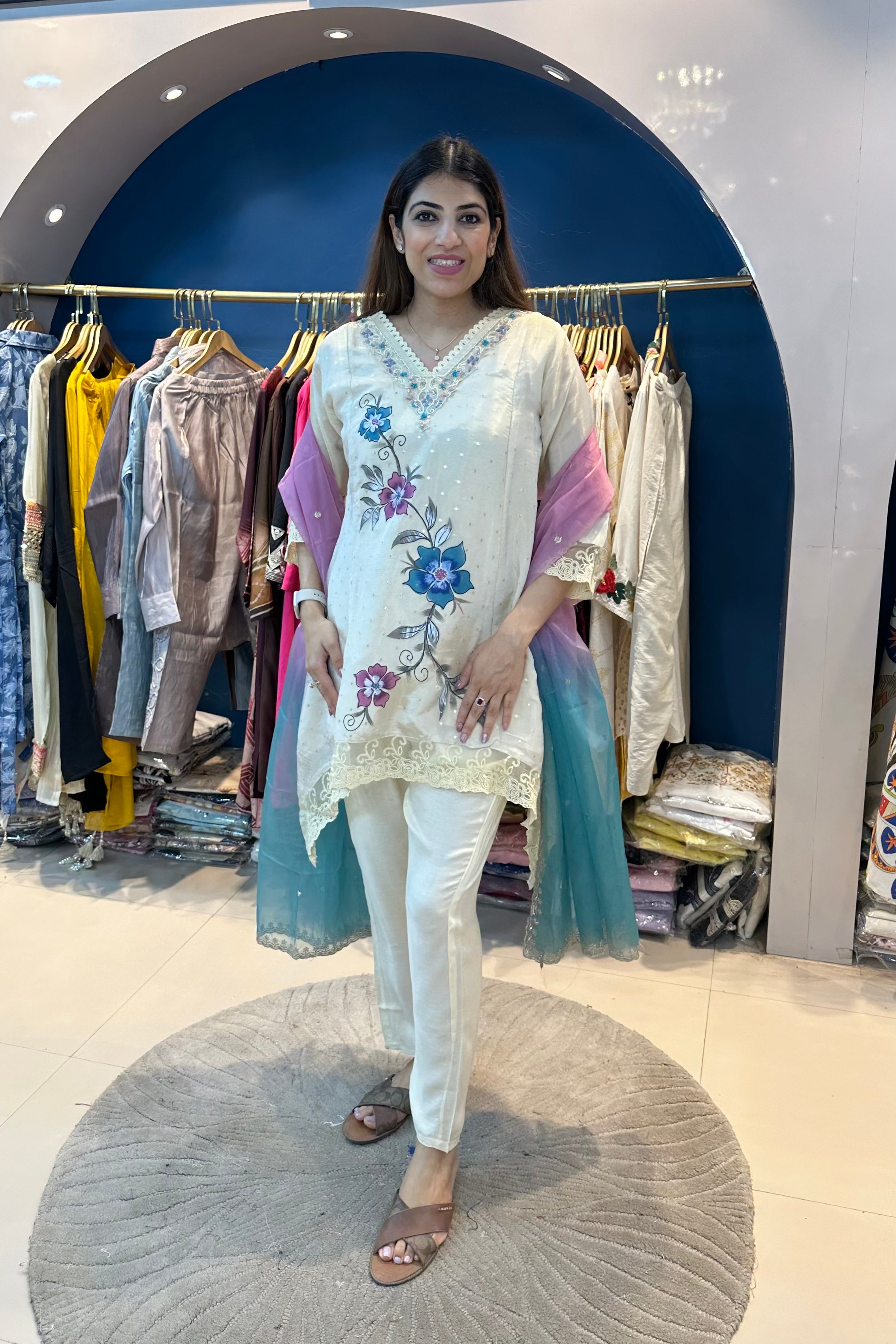 2pc Shimmer-Chanderi C-Cut Suit With Ombre Dupatta