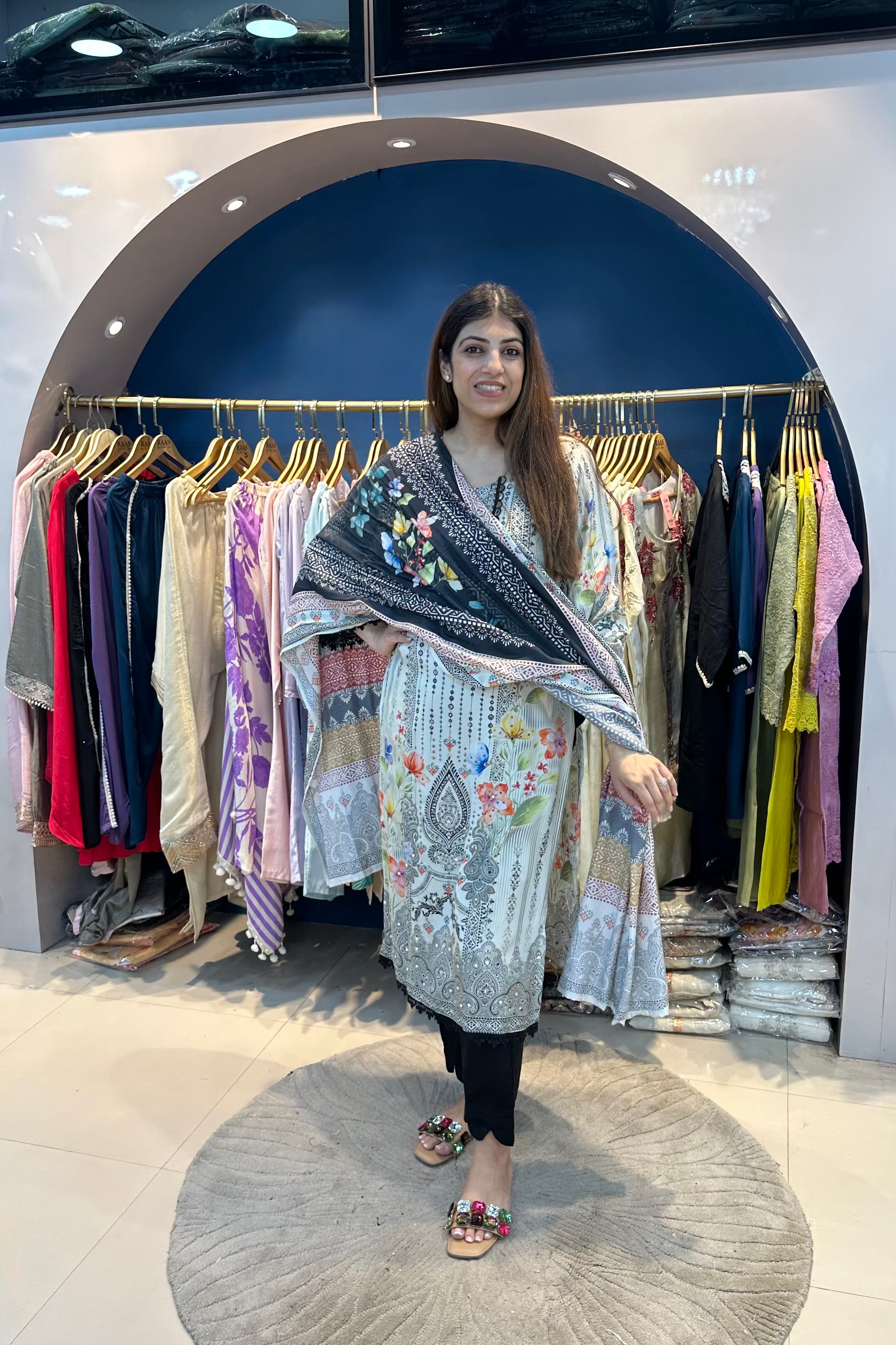 2pc Crepe Printed Partywear Suit With Printed Dupatta