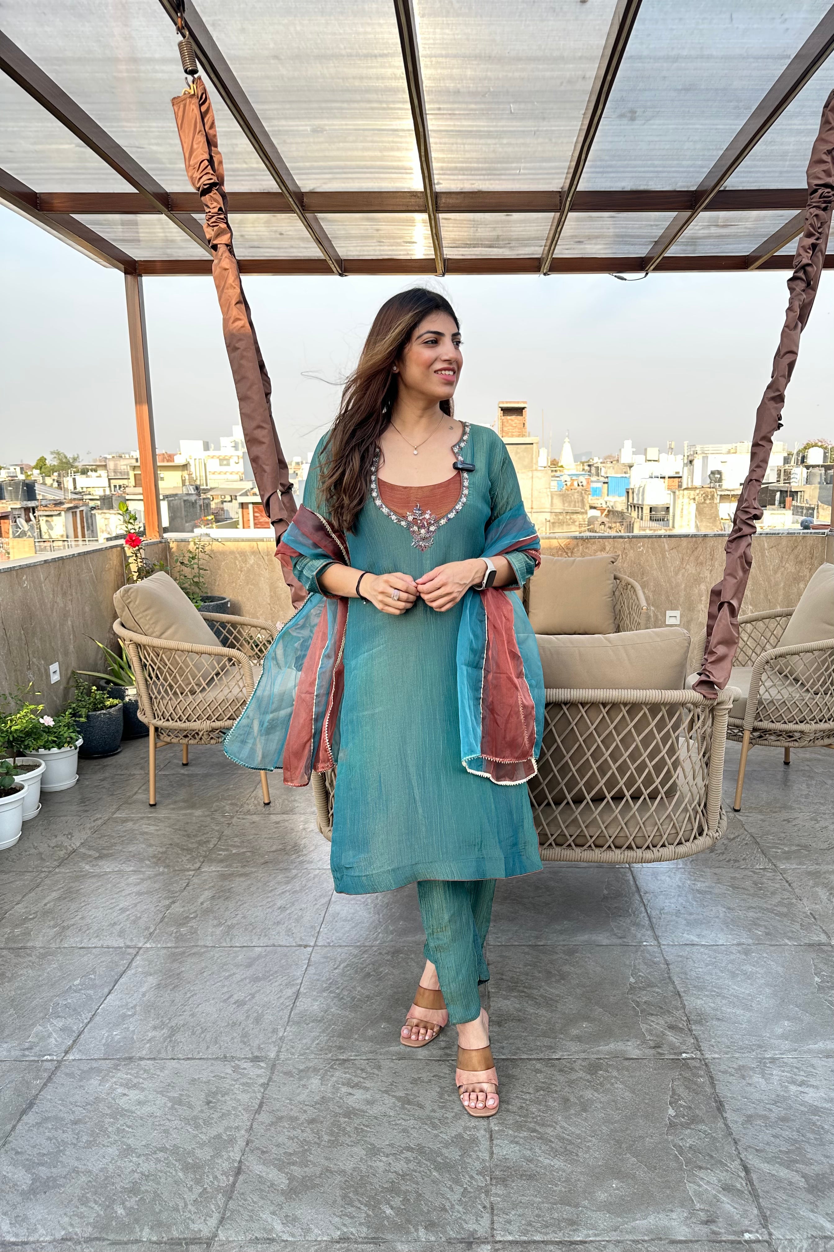 4pc Shimmer Tissue Partywear Suit With Organza Dupatta