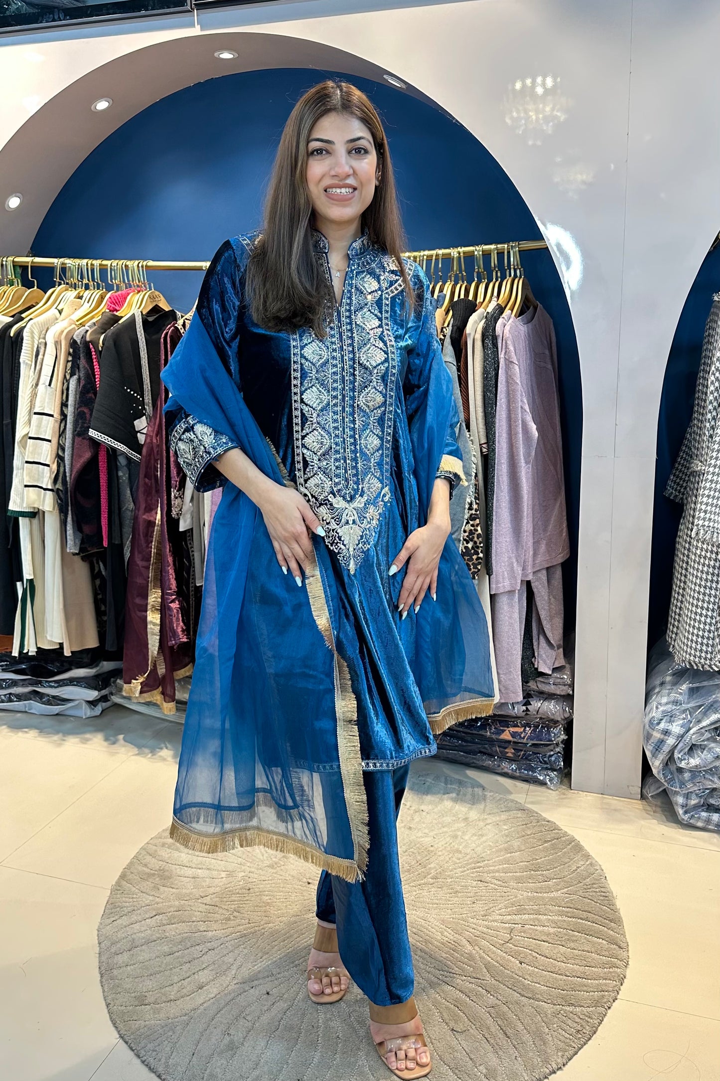 3pc Velvet Pakistani Suit