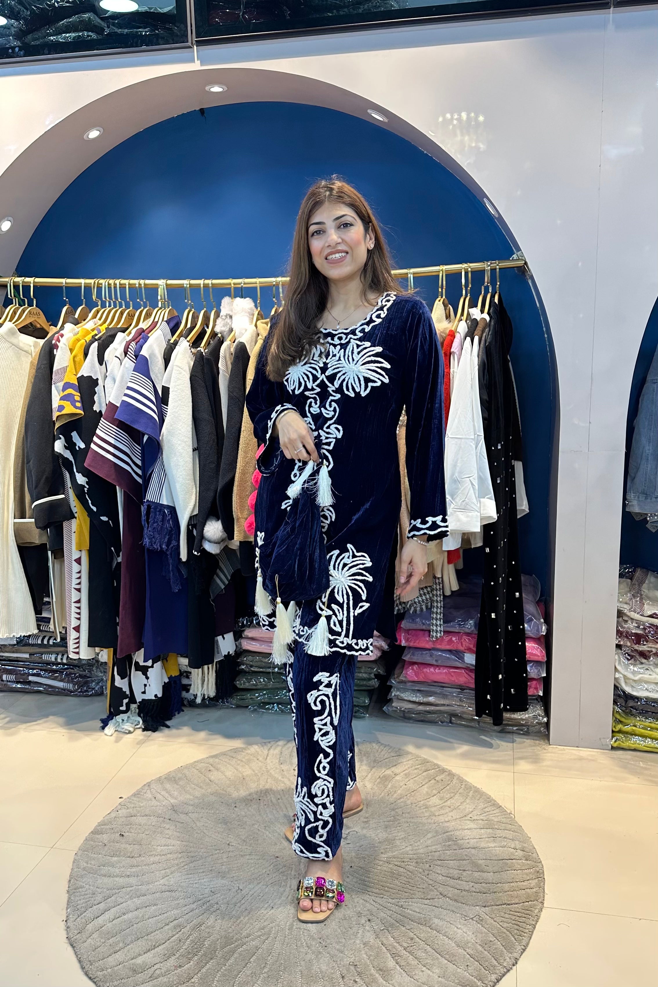 2pc Velvet Pakistani Co-ord Set With Potli